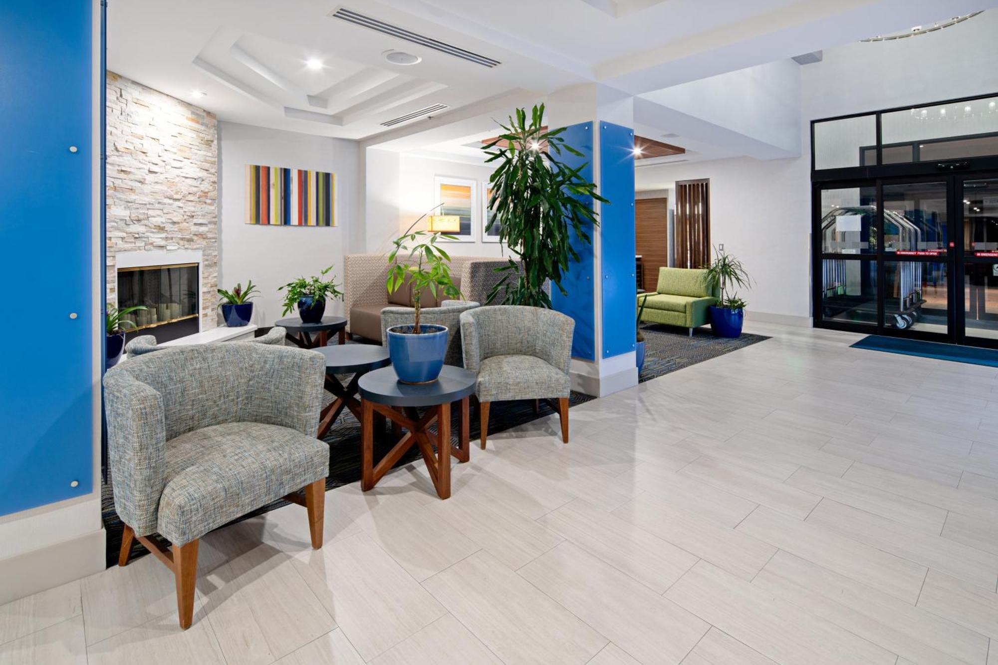 Holiday Inn Express Hotel&Suites Atascadero, an IHG Hotel Exterior foto